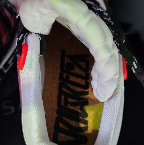 VERSACE TRIGRECA WOMEN’S SNEAKER - Picture 5 of 13